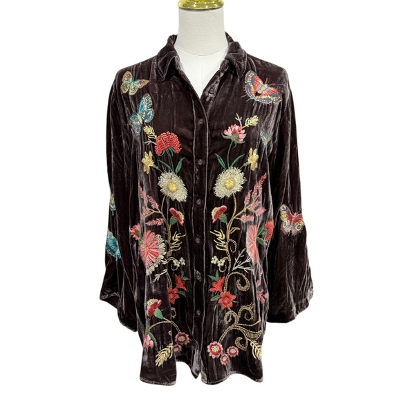 Johnny Was Small Floral Embroidered Velvet Kimono Sleeve Blouse Coffee Bean NWT - Picture 3 of 15